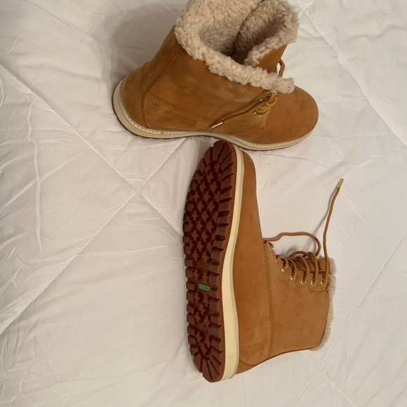 Timberland Size 11 Boots - Picture 3 of 6